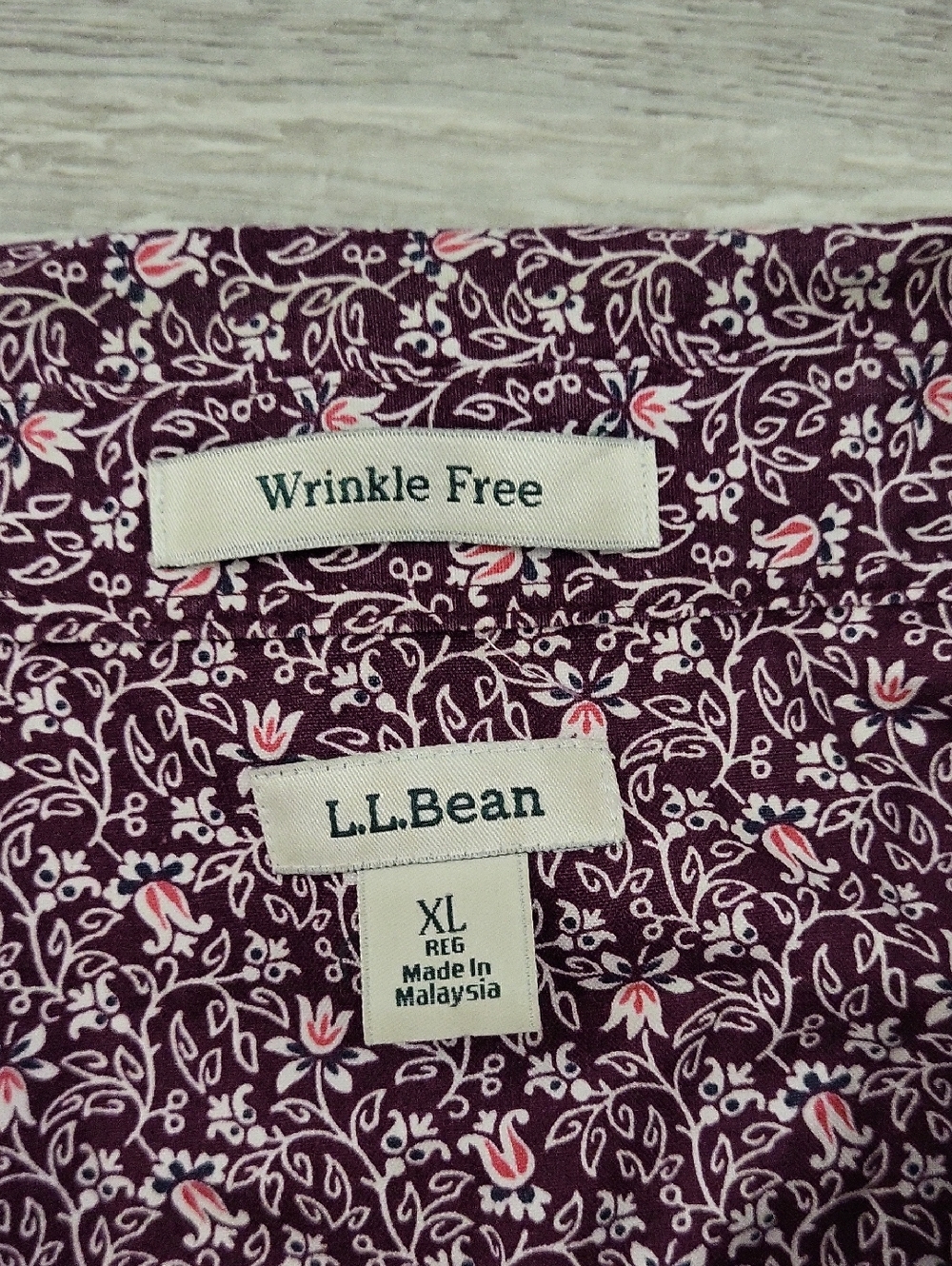 LL Bean Wrinkle Free Floral Button Down Shirt Womens XL 100% Cotton Long Sleeve - Picture 2 of 9